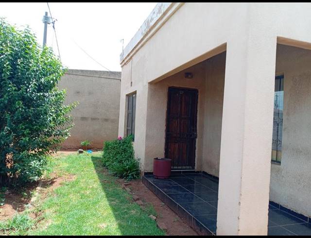 1 BEDROOM HOUSE FOR SALE IN KATLEHONG SOUTH